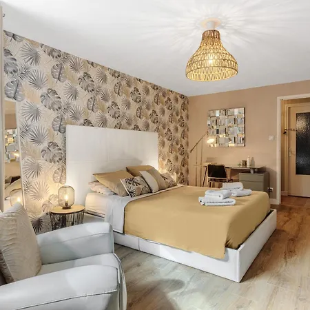 Bed & Breakfast Ty Logis