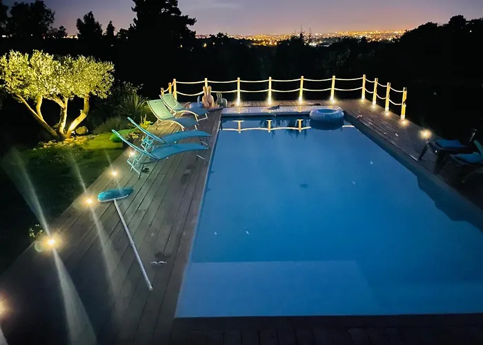 Ty Logis Couette-café Montrabe